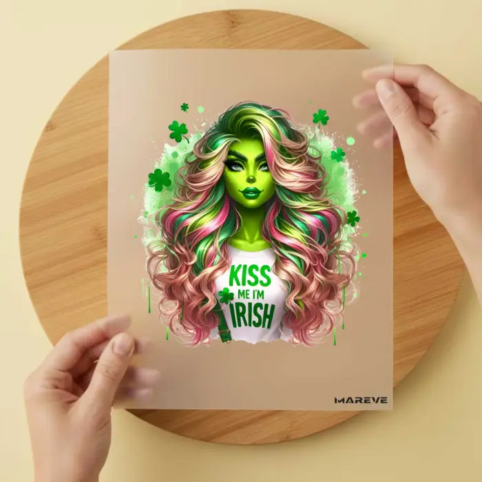 Bügelbild-Grüne-Frau-Kiss-Me